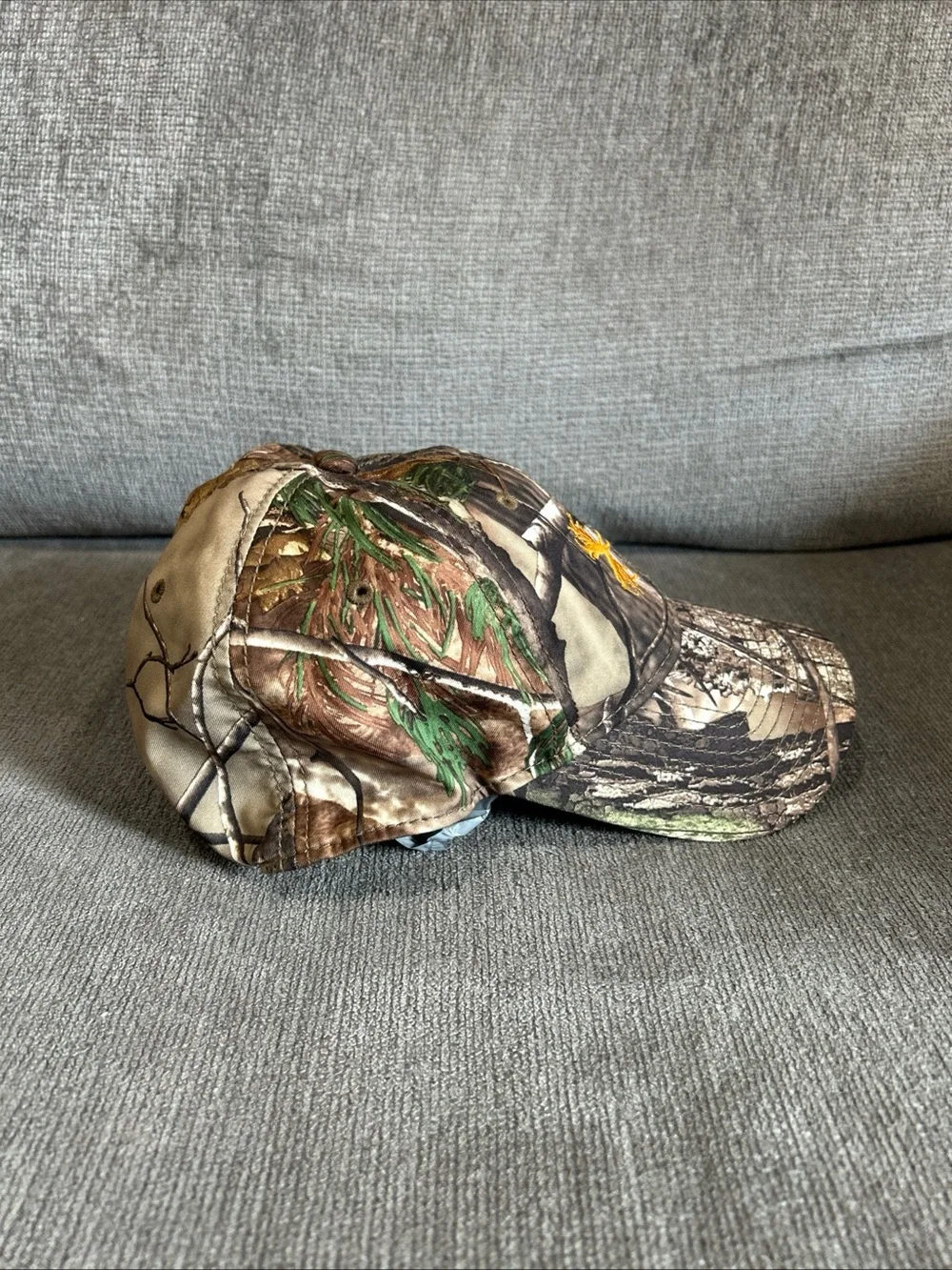 Under Armour Real Tree Baseball Cap Hat Camouflage Mens Adjustable SnapBack